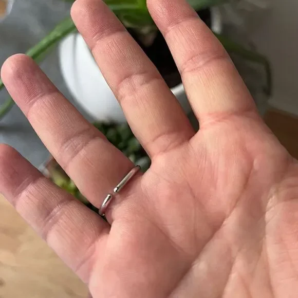 The Thin Beauty Ring adjustable in 925 silver - Picture 12 of 13